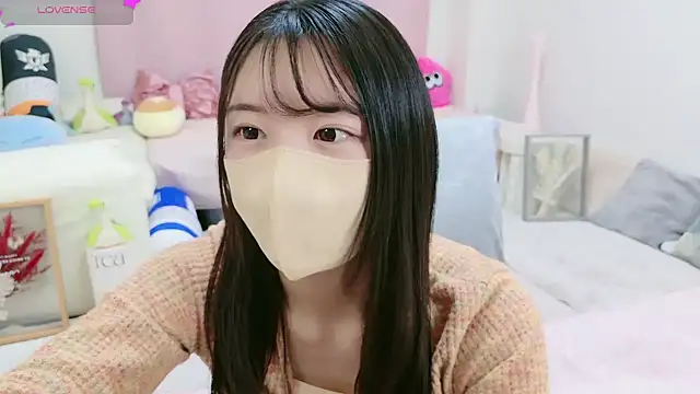 Snapshot of anchan_ chatting on December 3, 2024, 1:32 pm anchan online show from December 3, 2024, 1:32 pm