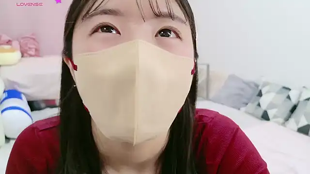 Snapshot of anchan_ chatting on December 5, 2024, 1:28 pm anchan online show from December 5, 2024, 1:28 pm