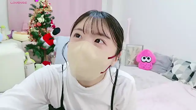 Snapshot of anchan_ chatting on December 11, 2024, 1:39 pm anchan online show from December 11, 2024, 1:39 pm