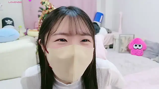 Snapshot of anchan_ chatting on December 13, 2024, 2:05 pm anchan online show from December 13, 2024, 2:05 pm