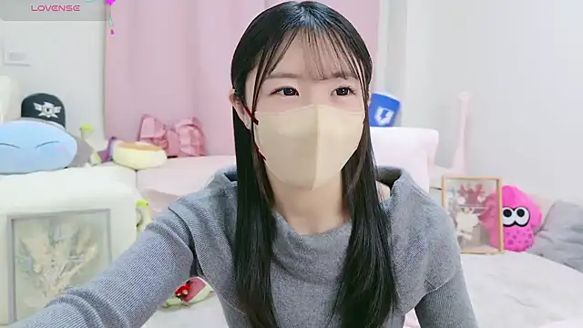 Snapshot of anchan_ chatting on December 30, 2024, 1:14 pm anchan online show from December 30, 2024, 1:14 pm