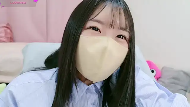 Snapshot of anchan_ chatting on January 2, 2025, 1:40 pm anchan online show from January 2, 2025, 1:40 pm