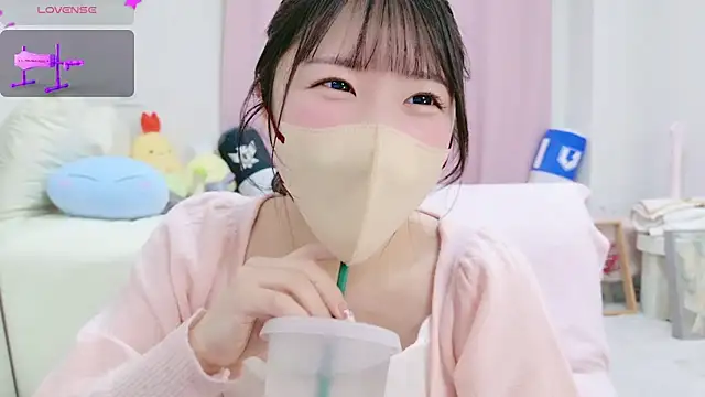 Snapshot of anchan_ chatting on March 2, 2025, 1:27 pm anchan online show from March 2, 2025, 1:27 pm