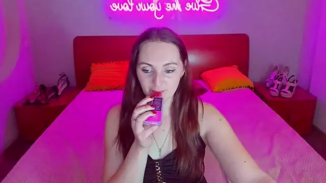 MagicEyess online show from March 13, 2025, 11:19 am