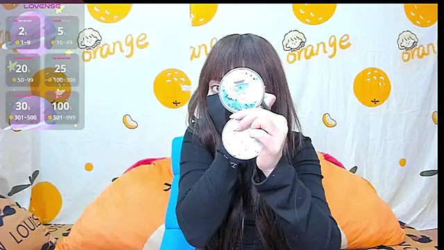 alonelove   online show from October 22, 2025, 2:34 am