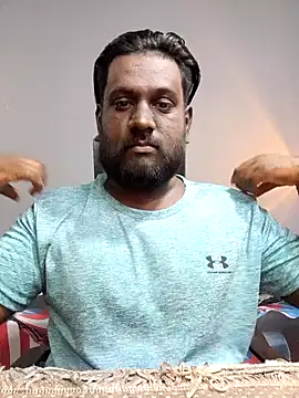 Rayansmith  online show from February 15, 2025, 8:33 pm