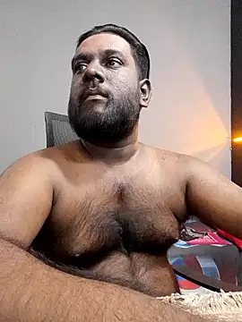 Rayansmith  online show from February 16, 2025, 12:43 pm