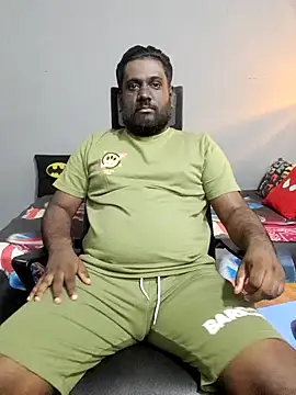 Rayansmith  online show from February 16, 2025, 9:16 pm