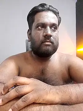 Rayansmith  online show from February 23, 2025, 2:07 am