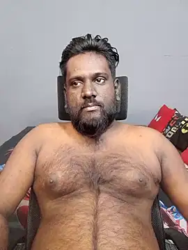 Rayansmith  online show from September 26, 2025, 12:42 pm