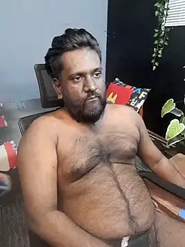 Rayansmith  online show from September 28, 2025, 12:43 pm