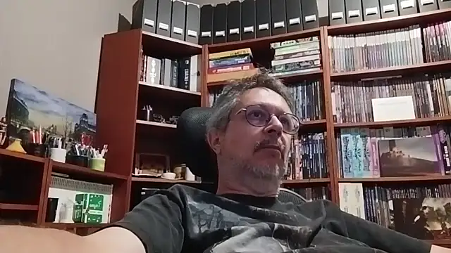 Mandra is a whore online show from September 18, 2025, 6:32 pm