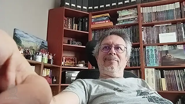 Mandra is a whore online show from October 11, 2025, 11:31 am