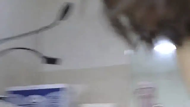 Snapshot of MIYAMOTO_MARINA chatting on February 6, 2025, 1:21 pm MIYAMOTO MARINA online show from February 6, 2025, 1:21 pm