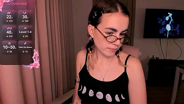  selectrra online show from December 5, 2024, 2:33 pm