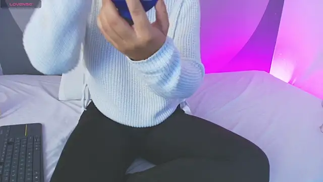 sarita duque online show from April 8, 2026, 12:27 pm