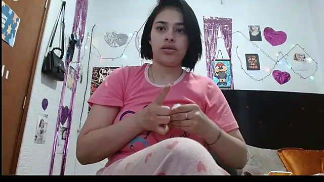 Saray extrovert  online show from January 21, 2025, 11:56 am