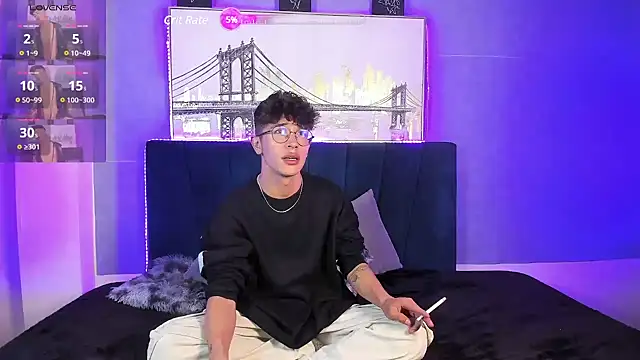 Andrew thevil online show from December 19, 2024, 3:51 am