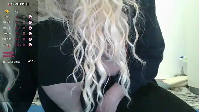 Impression222 online show from February 21, 2025, 4:26 pm