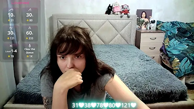 Snapshot of juliettkalen chatting on October 6, 2025, 4:21 am juliettkalen online show from October 6, 2025, 4:21 am