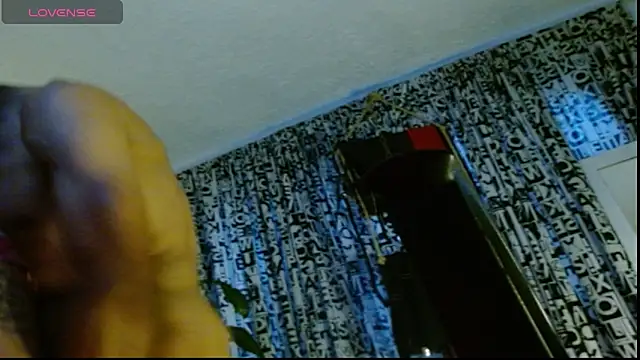 DULCE ZOE online show from January 29, 2025, 11:09 am