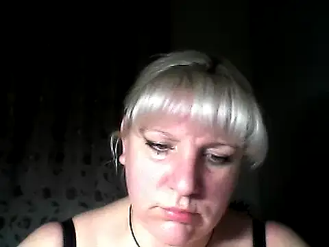 MeilomaWesa online show from February 18, 2025, 8:25 pm