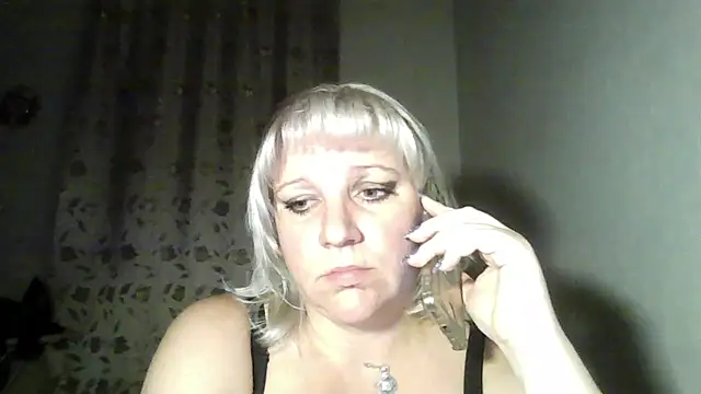 MeilomaWesa online show from October 3, 2025, 8:06 pm