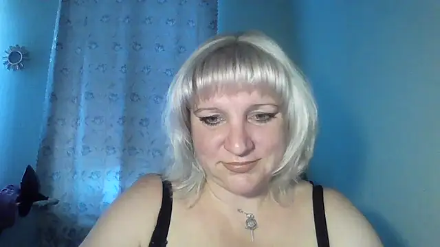 MeilomaWesa online show from October 7, 2025, 10:56 am