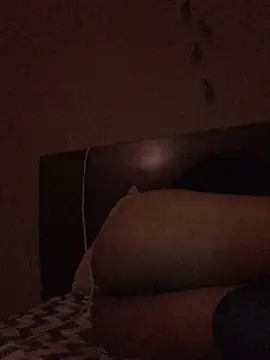 sandyfem01 online show from March 5, 2025, 2:57 am