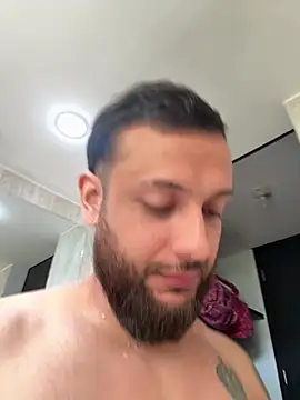 Snapshot of Tony_santos chatting on July 10, 2026, 3:03 pm Tony santos online show from July 10, 2026, 3:03 pm