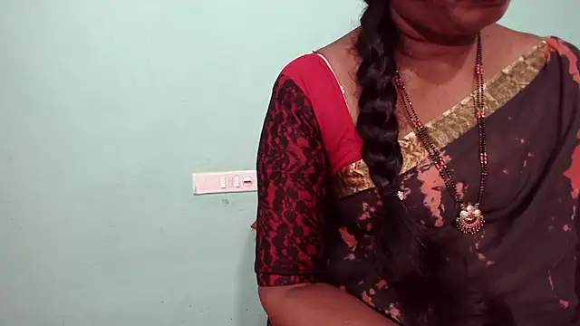 shrutitelugu69 online show from February 11, 2026, 2:00 pm