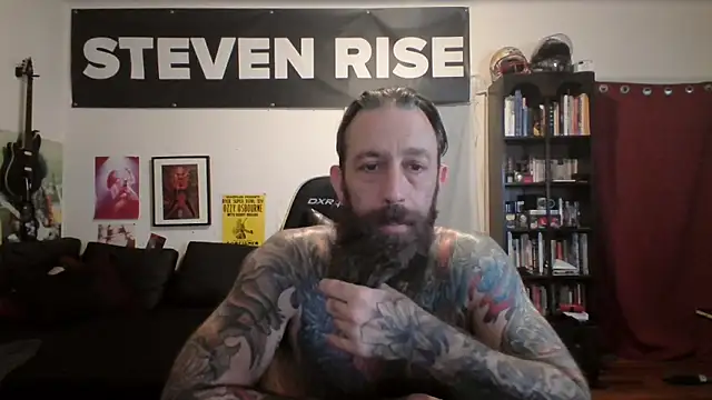 Snapshot of StevenRiseNYC chatting on May 23, 2026, 12:53 pm StevenRiseNYC online show from May 23, 2026, 12:53 pm
