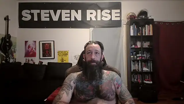 Snapshot of StevenRiseNYC chatting on May 24, 2026, 12:54 pm StevenRiseNYC online show from May 24, 2026, 12:54 pm