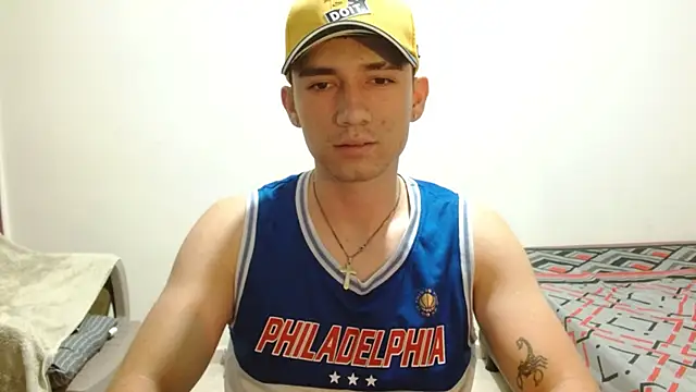 Snapshot of ChicoMaloFfF chatting on May 23, 2026, 1:00 am ChicoMaloFfF online show from May 23, 2026, 1:00 am