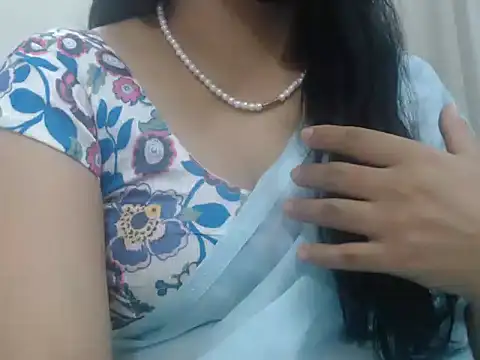 Snapshot of Lovely_Siri_23 chatting on July 12, 2026, 7:54 am Lovely Siri 23 online show from July 12, 2026, 7:54 am