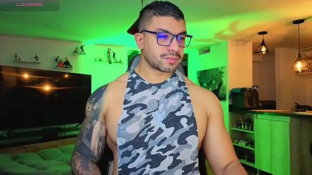 Michael Diamond online show from October 30, 2025, 1:51 am