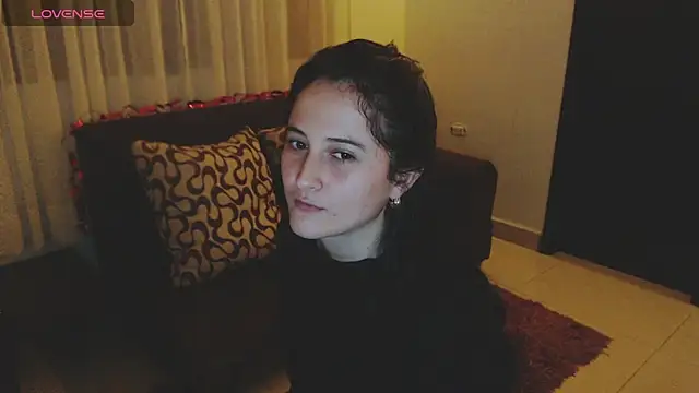 Snapshot of AlissonnFoxx chatting on March 4, 2025, 2:49 am AlissonnFoxx online show from March 4, 2025, 2:49 am