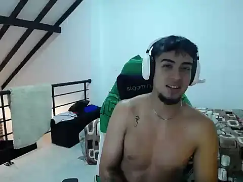 matias bianco online show from March 4, 2026, 4:29 am