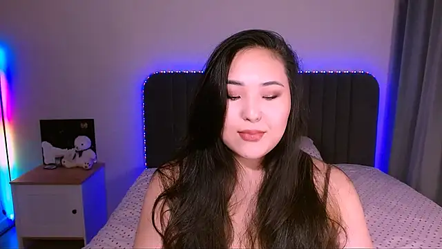 monabooty online show from February 17, 2026, 7:31 pm