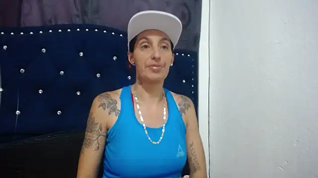 anyu1306 online show from December 29, 2024, 9:20 pm