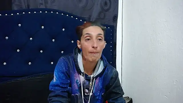 anyu1306 online show from February 23, 2025, 5:45 am