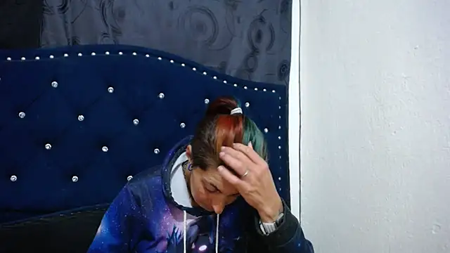 anyu1306 online show from March 14, 2025, 7:26 am