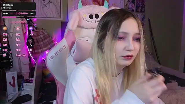 Evie Ro online show from January 9, 2025, 10:52 pm