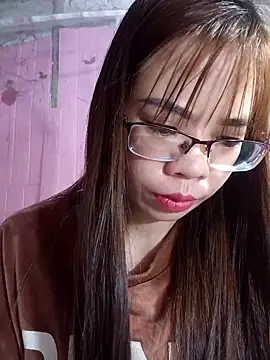   Mai-love19   online show from February 20, 2025, 11:54 pm