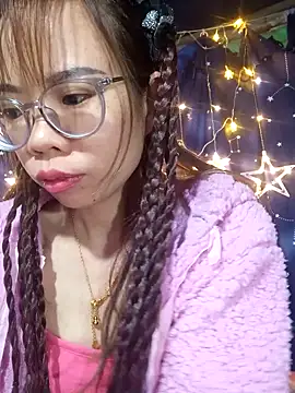   Mai-love19   online show from February 1, 2026, 12:42 am