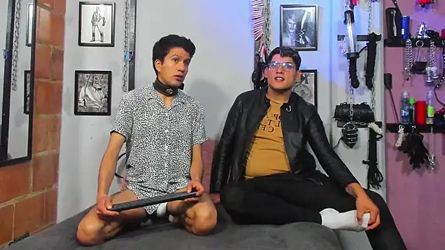 dom2travelersss online show from March 14, 2025, 2:08 pm