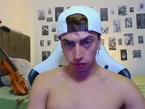 perlman gigolo2 online show from December 17, 2024, 4:43 pm