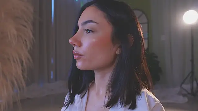 AmyArmstrong online show from December 2, 2025, 9:10 pm