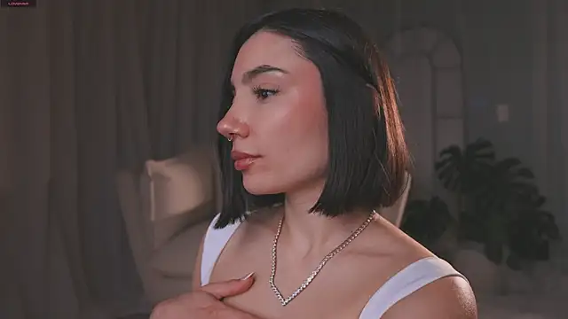 AmyArmstrong online show from April 9, 2026, 11:21 pm