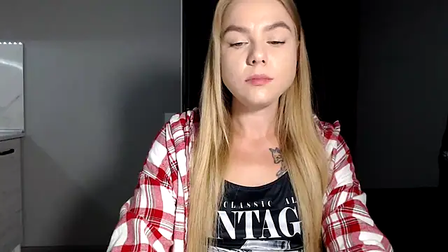 Sunbeam  online show from September 16, 2025, 7:48 pm